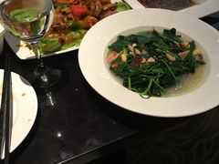 -华美达广场酒店连岛集市西餐厅