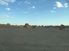 魔鬼城-敦煌雅丹国家地质公园