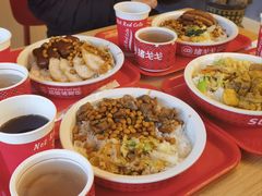 -猪戈戈超级猪脚饭(中博店)