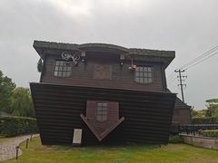 -金山农民画村-枫泾波兰倒置屋