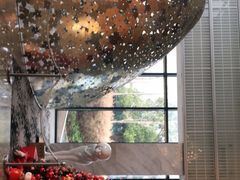 -上海虹桥西郊假日酒店