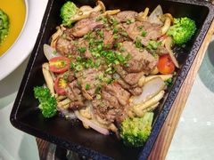 -鼎记酒楼(雁南一路店)