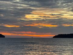 -Sunset Bar(丹绒亚路香格里拉店)