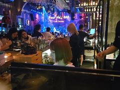 -FOUR PLAY BAR