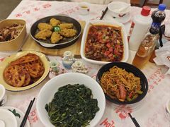 -堂瓦里·33年传统赣菜(第一街区店)