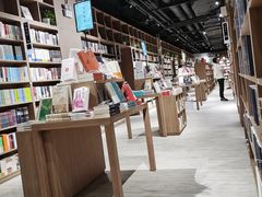 -漓江书院(三祺广场店)
