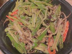 爆炒香辣鱿鱼-十三式重庆江湖菜(金茂览秀城店)