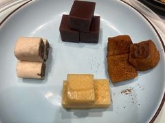 宫廷点心拼盘-羲和雅苑•北京烤鸭(陆家嘴中心店)