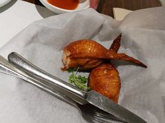 鲜虾胶酿脆皮鸡翅-港丽餐厅(杭大店)