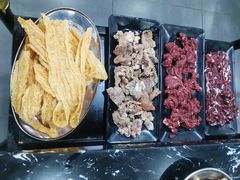 -牛一煲美食(江高店)