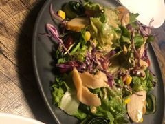 烟熏鸡胸沙拉-HIGH FIVE哈福手工汉堡(桂林路店)