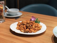 馕炒肉-品回味清真西北楼(宁波首店)
