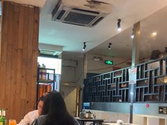 -宏大运餐厅(传媒大学店)
