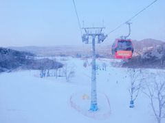 -中旅松花湖滑雪场