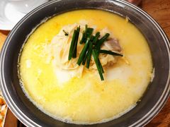 -蜜桃餐厅·伴山(湖滨商业街店)