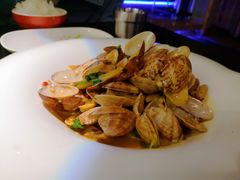 -西街夜油条·麻团包乌饭