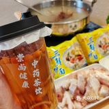 太卷了！吃个鸡煲还能把脉拔罐！？