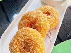 炸虾饼配泰国梅子酱-帕蓝·暹罗料理(大学路店)