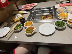 -海底捞火锅(宝龙广场夜宵主题店)