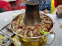 -撒拉人家.酸菜牦牛肉火锅