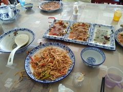 -伊鑫阁美食