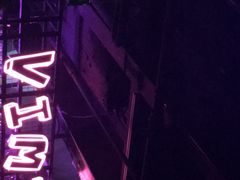 -vimi便利店酒吧