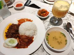 -关夫人餐厅(阳光广场店)