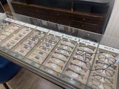 -博士眼镜·President总统(宝安海雅缤纷城店)