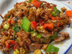 白辣椒炒鸡胗-新新湘菜馆(新中街二条店)
