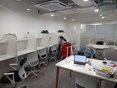 -白鲸自习室(公主坟店)