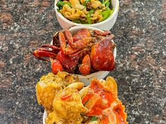 -岛中岛·海鲜大排档·万宁老字号(东澳店)