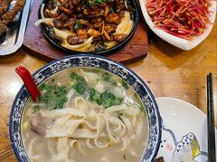 -凤齐羊肉烩面馆