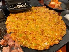 泡菜饼-肉甲韩国木炭烤肉(新壹街1店)