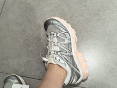 -SALOMON萨洛蒙(青岛海信店)
