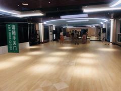 -贝菲特游泳健身(徐泾店)