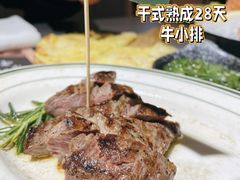 -庖丁兄弟干式熟成牛排自助餐厅(仁恒伊势丹店)