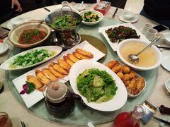 -鑫皇朝酒店(建设一路店)