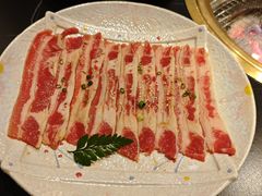 -山川小町·极番烧肉(新地假日广场店)