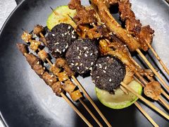 -乔岩保应烧烤店