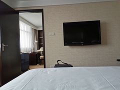 -郑州粤海酒店(郑州二七广场店)