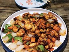 -清真·白家牛肉罩火烧老店(育才街店)