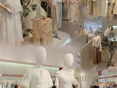-王府井奥莱临潼小镇(临潼店)