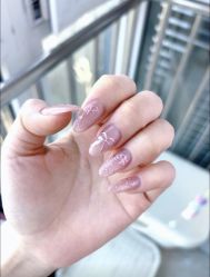 -晨·艺美甲美睫