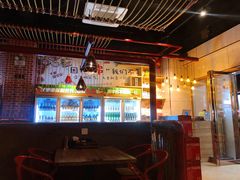 大堂-跳舞牛·串烧酒场(麦地店)