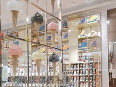 -VENCHI 闻绮(上海佛罗伦萨小镇店)