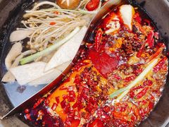 -贰回巷火锅馆(钟楼店)