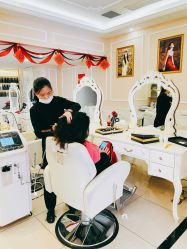 -Bollins波林丝•专研护发中心