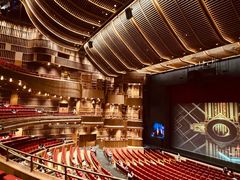 -交通银行前滩31演艺中心