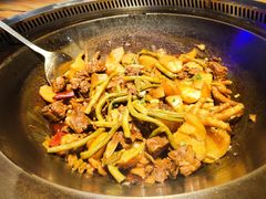 -山河屯铁锅炖(哈西站店)