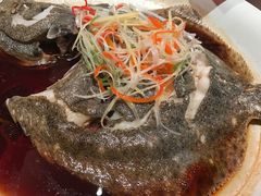 -鸽子侯·家宴·平价海鲜(市图书馆店)